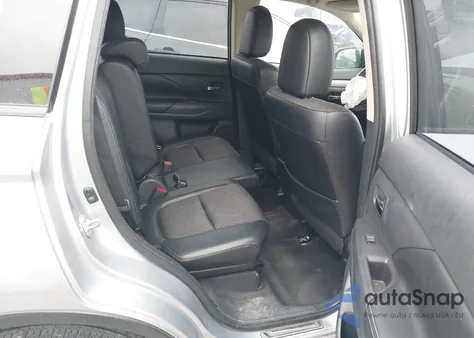 2015 Mitsubishi Outlander Se z USA, uszkodzony, nr VIN JA4AD3A39FZ013430